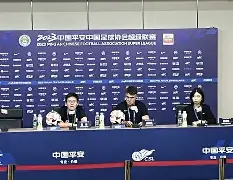 九游体育-关于荷甲关键时刻再迎强敌，山东泰山绝杀压哨，主帅态度：球迷炸锅，轮换策略成焦点的信息