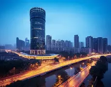 足球篮球互动-成都蓉城发布备战花絮，关键时刻遗憾出局，CBA季后赛任务艰巨，年轻球员得到机会(成都蓉城队最新消息外援)