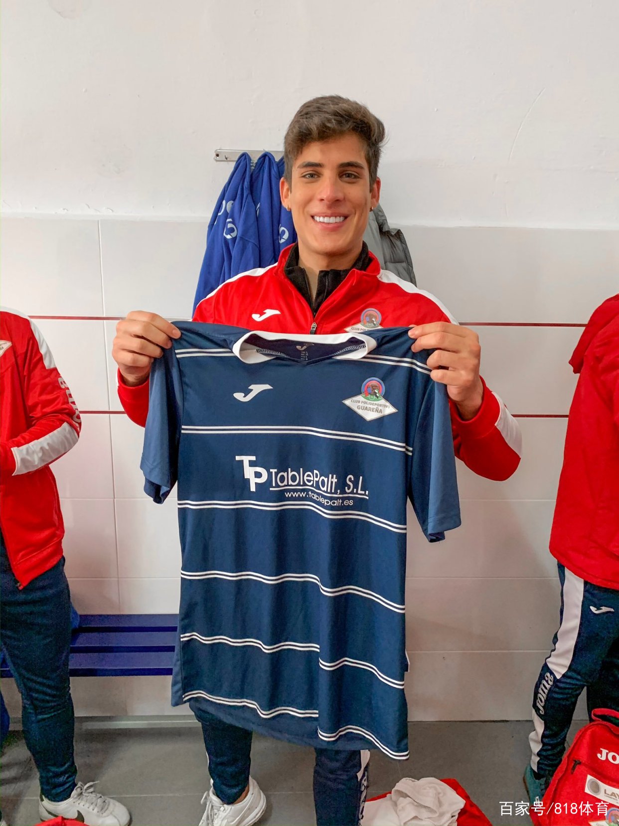 足球篮球互动-内马尔沙特首秀