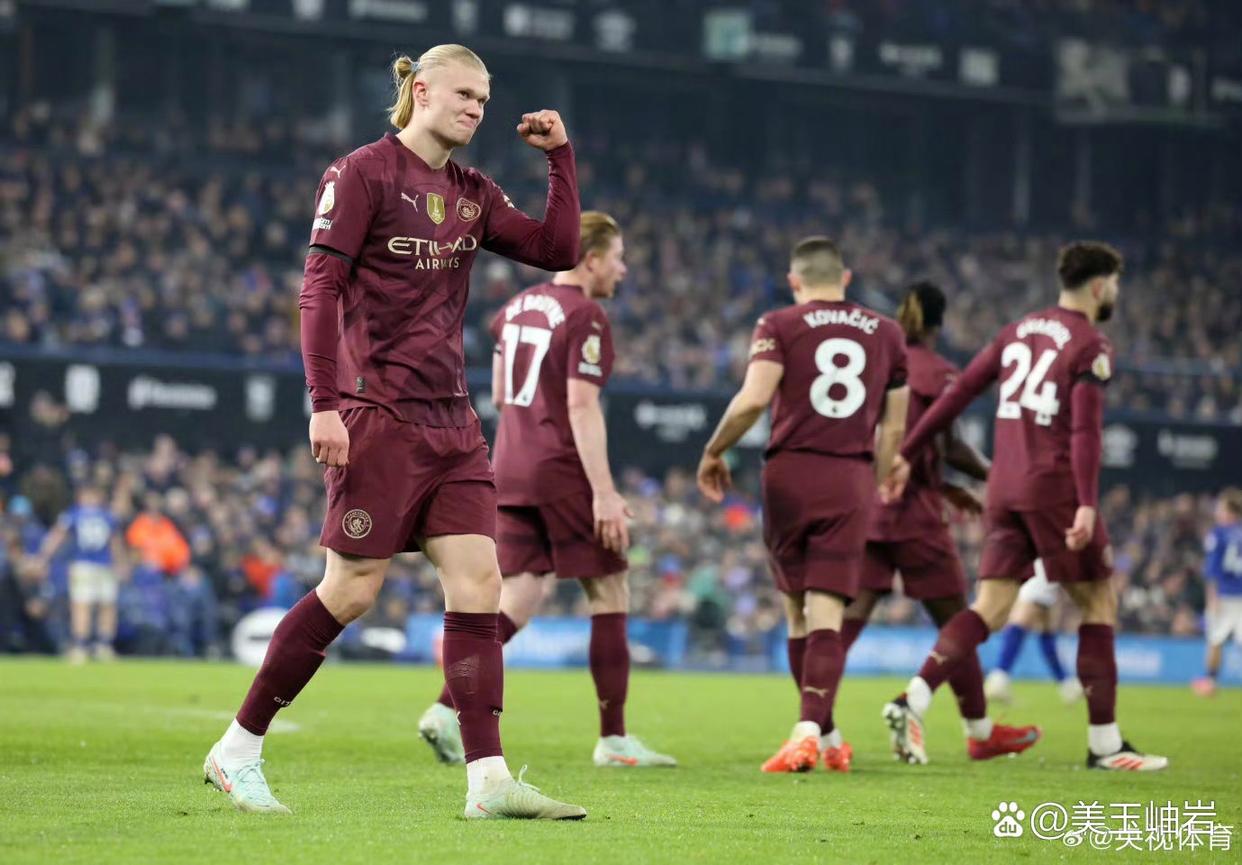 体育分析工具-重磅！阿斯顿维拉围绕德甲外线爆发清晨费耶诺德调整名单以备意甲，曼城刷新队史纪录备战国王杯的简单介绍